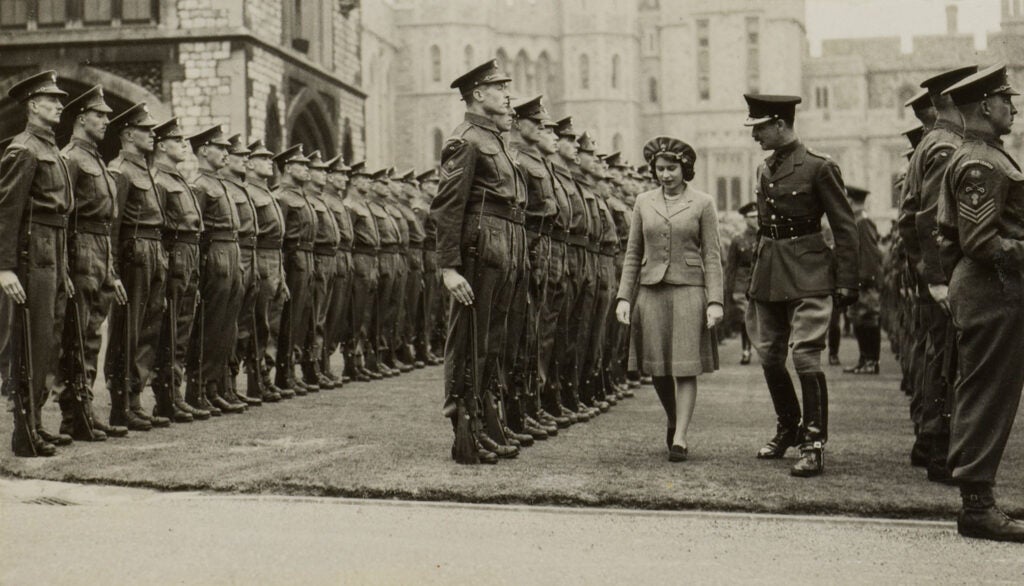 queen elizabeth ii inspecting troops