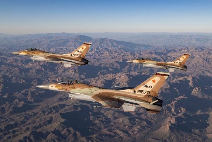 <em>Top Aces F-16s over Arizona (Top Aces/James DeBoer)</em>
