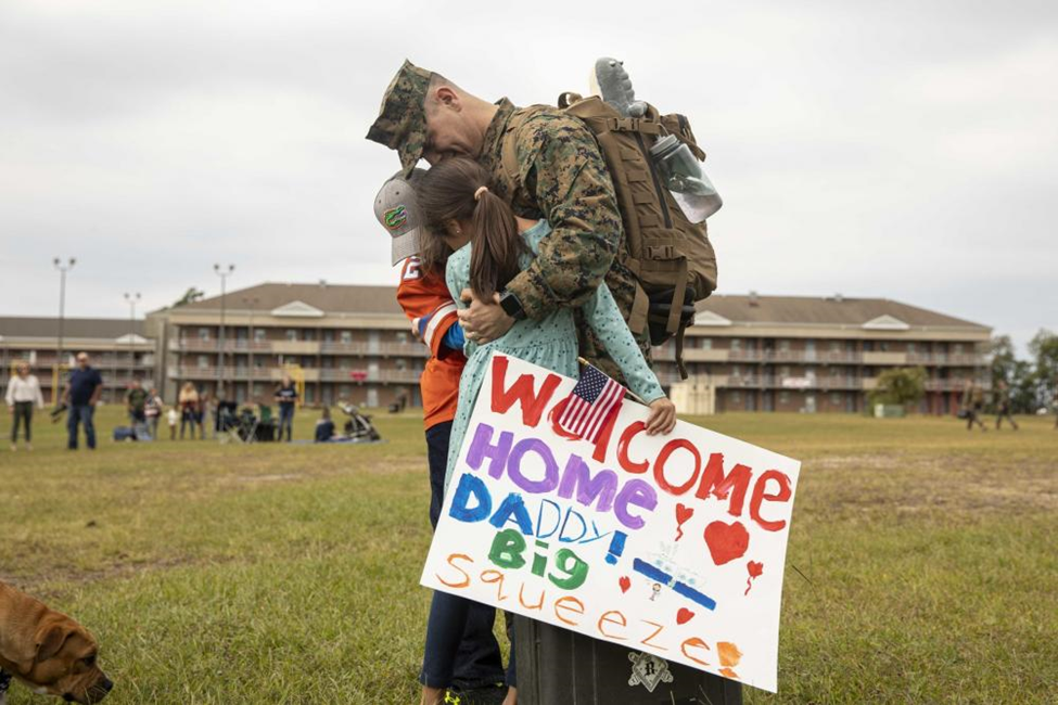 welcome home military photos