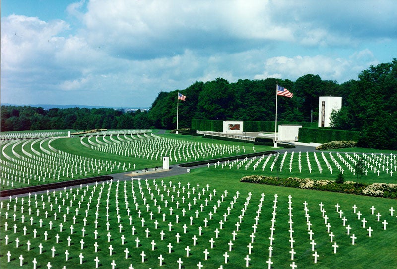 luxembourg american cemetary