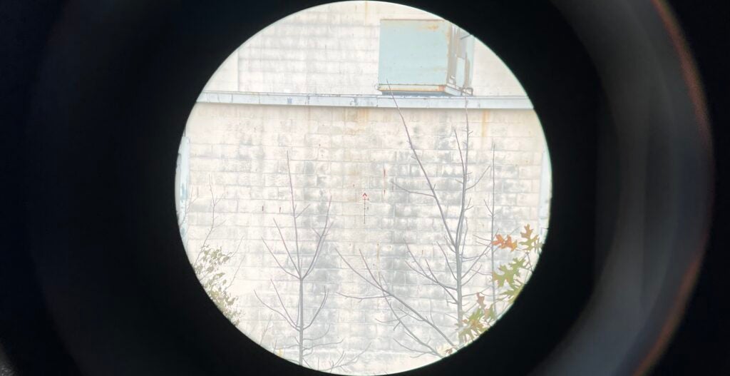 ACOG reticle scope powered by sun