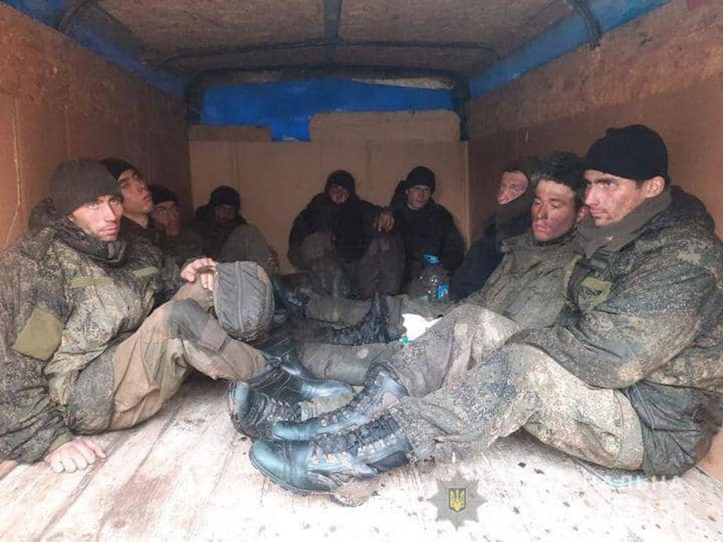 russian soldiers captured in ukraine