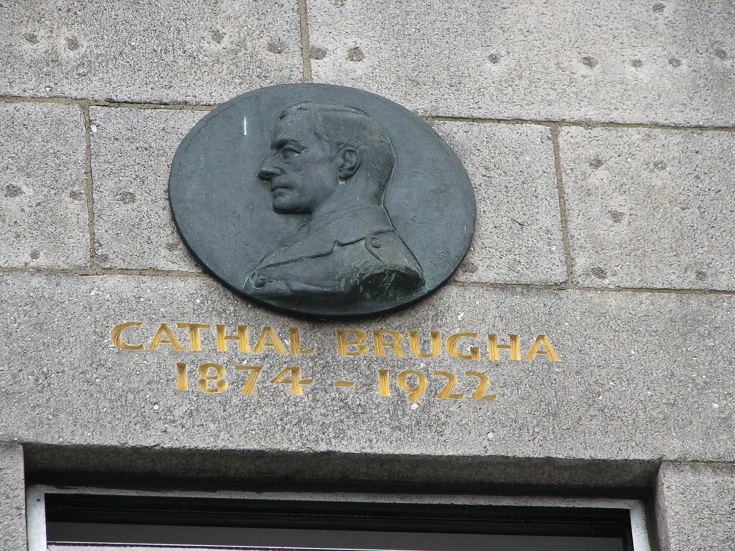 Cathal Brughadid easter uprising plaque