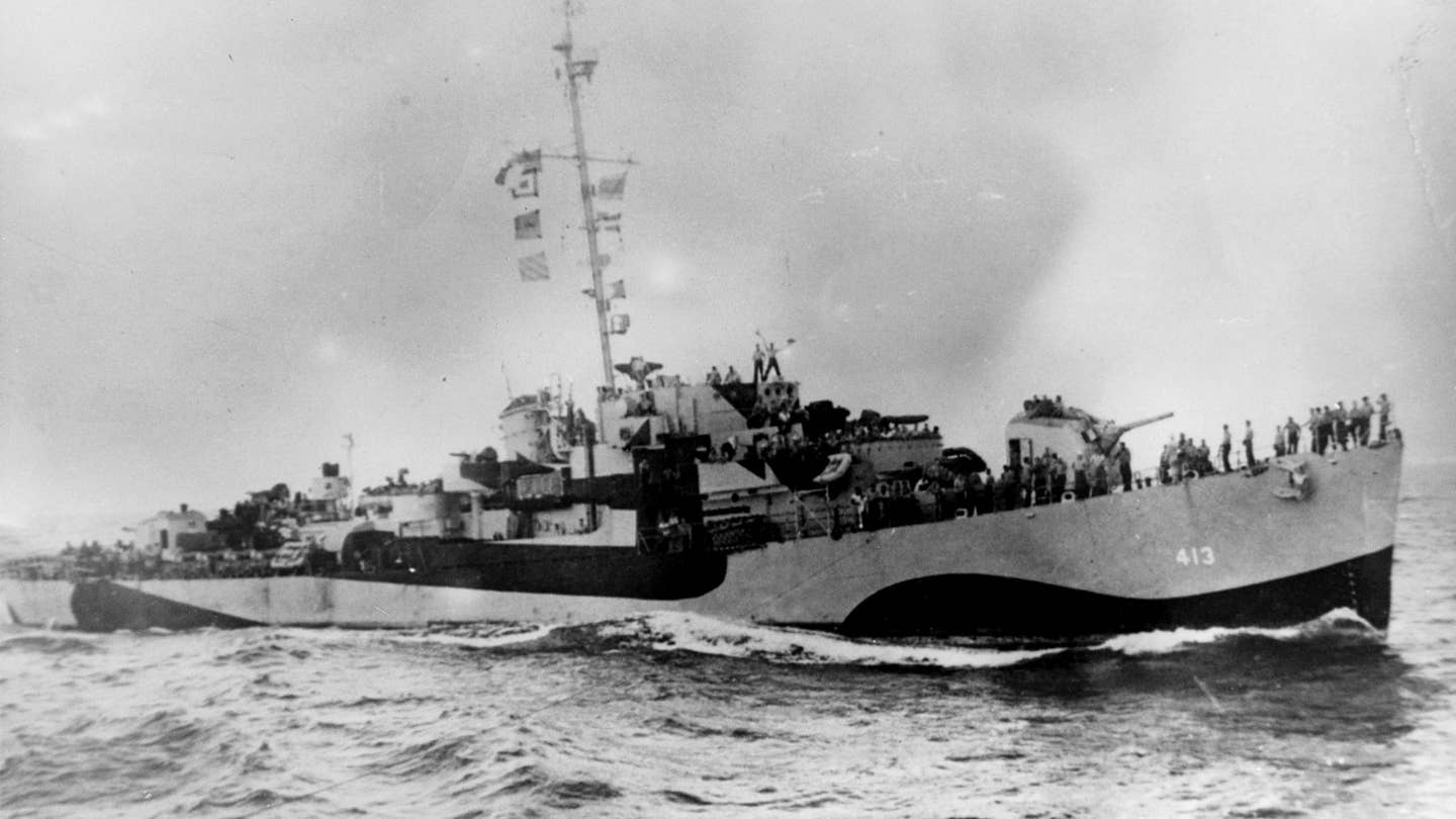 USS Samuel B. Roberts at sea