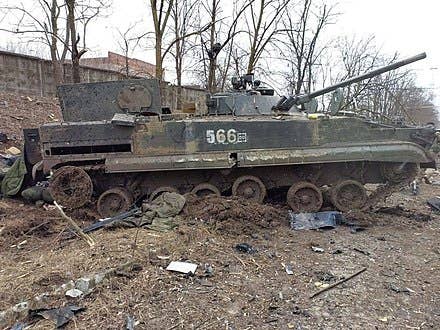 destroyed russian tank in ukraine war