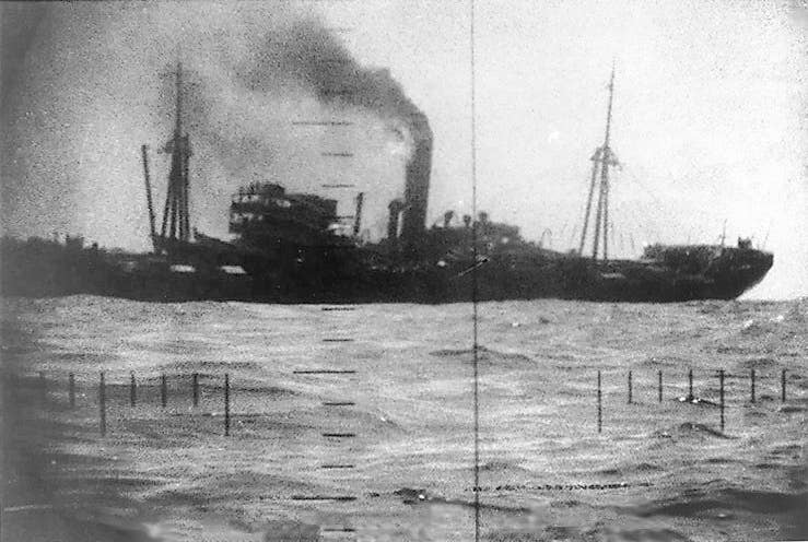 smithsonian submarines sinking japanese merchant ship