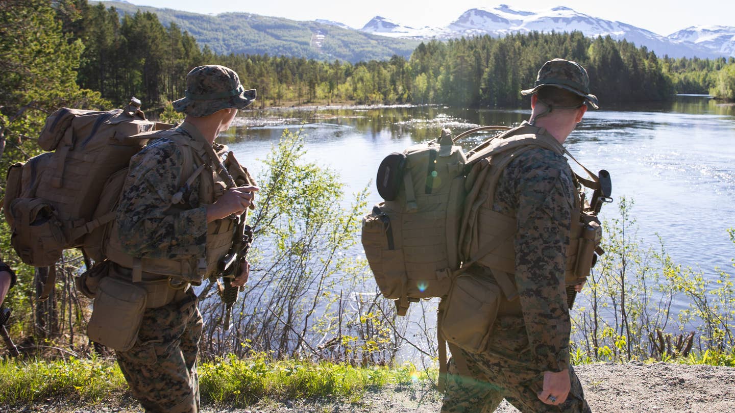 marine corps hiking great outdoors