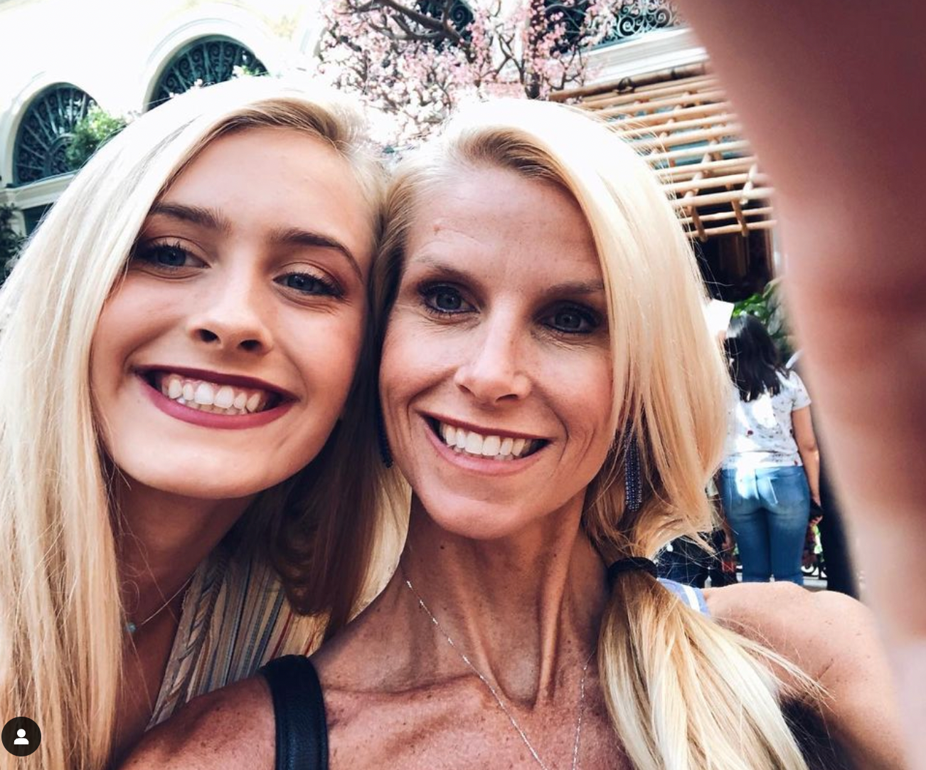Madison Marsh and her mom, photo via Instagram