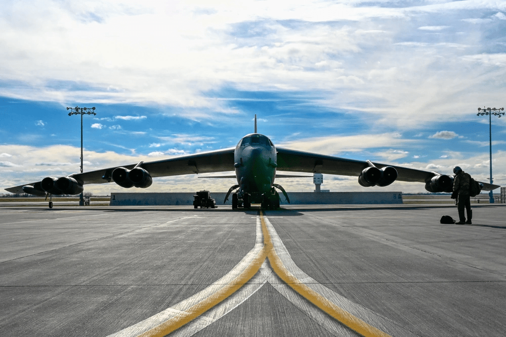 A B-52H Stratofortress is prepared for flight at Minot Air Force Base, N.D., Oct. 25, 2021. The last B-52H built was delivered in Oct. 1962. (U.S. Air Force photo by Airman 1st Class Zachary Wright)