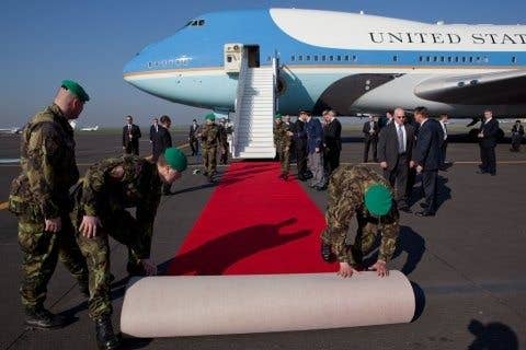 The base of the stairs of Air Force One as US President Barack Obama arrived at Ruzyne Airport in Prague in 2010. (Photo: The White House)
