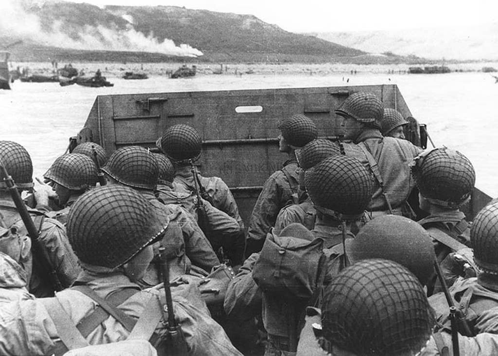 Troops in an LCVP landing craft approach Omaha Beach on D-Day, June 6, 1944.Photo: Wiki Commons