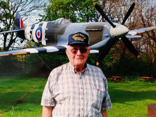 Marvin Rector visiting the Battle of Britain museum shortly before his death. (Photo: Susan Jowers)