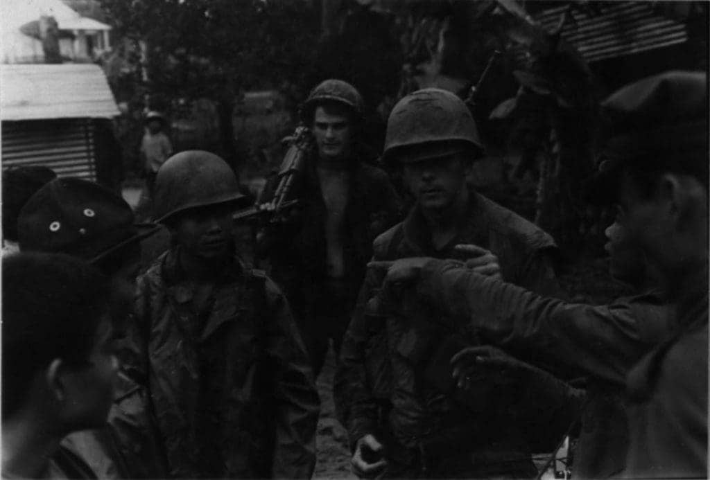 American and Vietnamese Marines are assigned their positions before departing for their night ambush site in 1970. (Photo: U.S. Marine Corps Sgt. R. F. Ruiz)