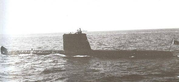 PNS Hangor deploys in the early days of the 1971 Indo-Pakistani War. (Photo from Wikimedia Commons)