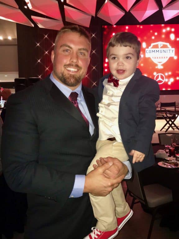 3 year-old Cooper Dean with his new BFF, Ben Garland. (Image via TAPS)