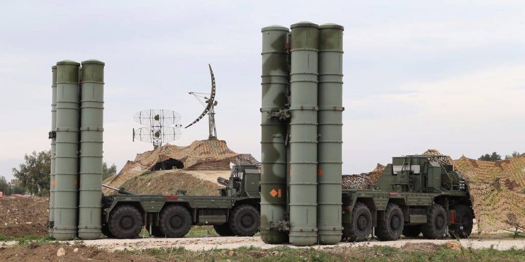 Russian S-400 long-range air defense missile systems are deployed at Hemeimeem air base in Syria. (Russian Defense Ministry Press Service)