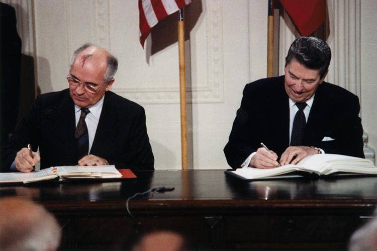 Gorbachev and Reagan sign the INF Treaty at the White House in 1987 (National Archives photo)