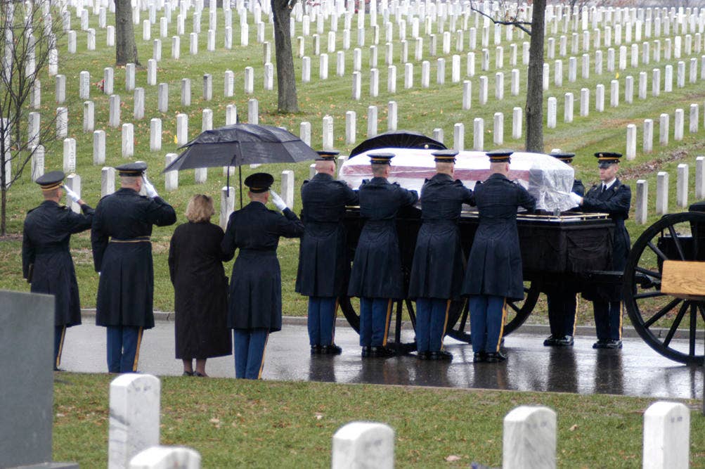Soldiers of the 3rd U.S Infantry Regiment (The Old Guard) prepare to move the casket of Medal of Honor recipient Leonard Keller to his final resting place in Arlington National Cemetery's section 60. (Photo: U.S. Army)