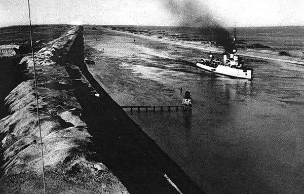 The Suez Canal in WWII