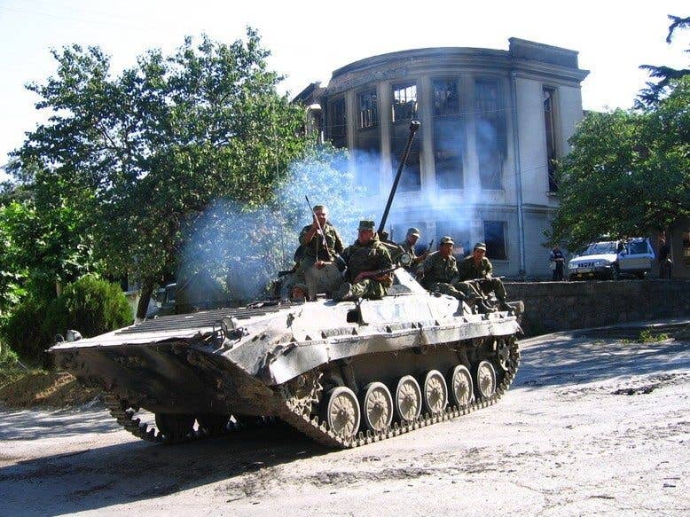 BMP-2 (Photo: Wikimedia)