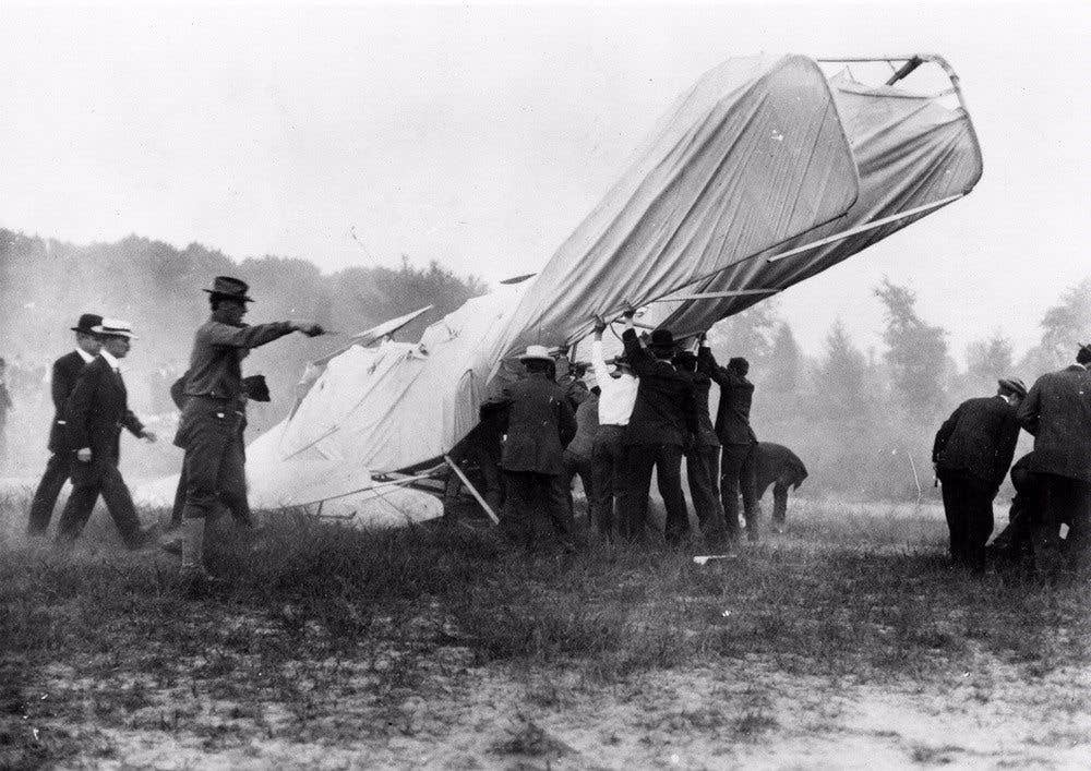 The aftermath of the first military airplane crash to kill an aviator. (Photo: Nat'l Archives)