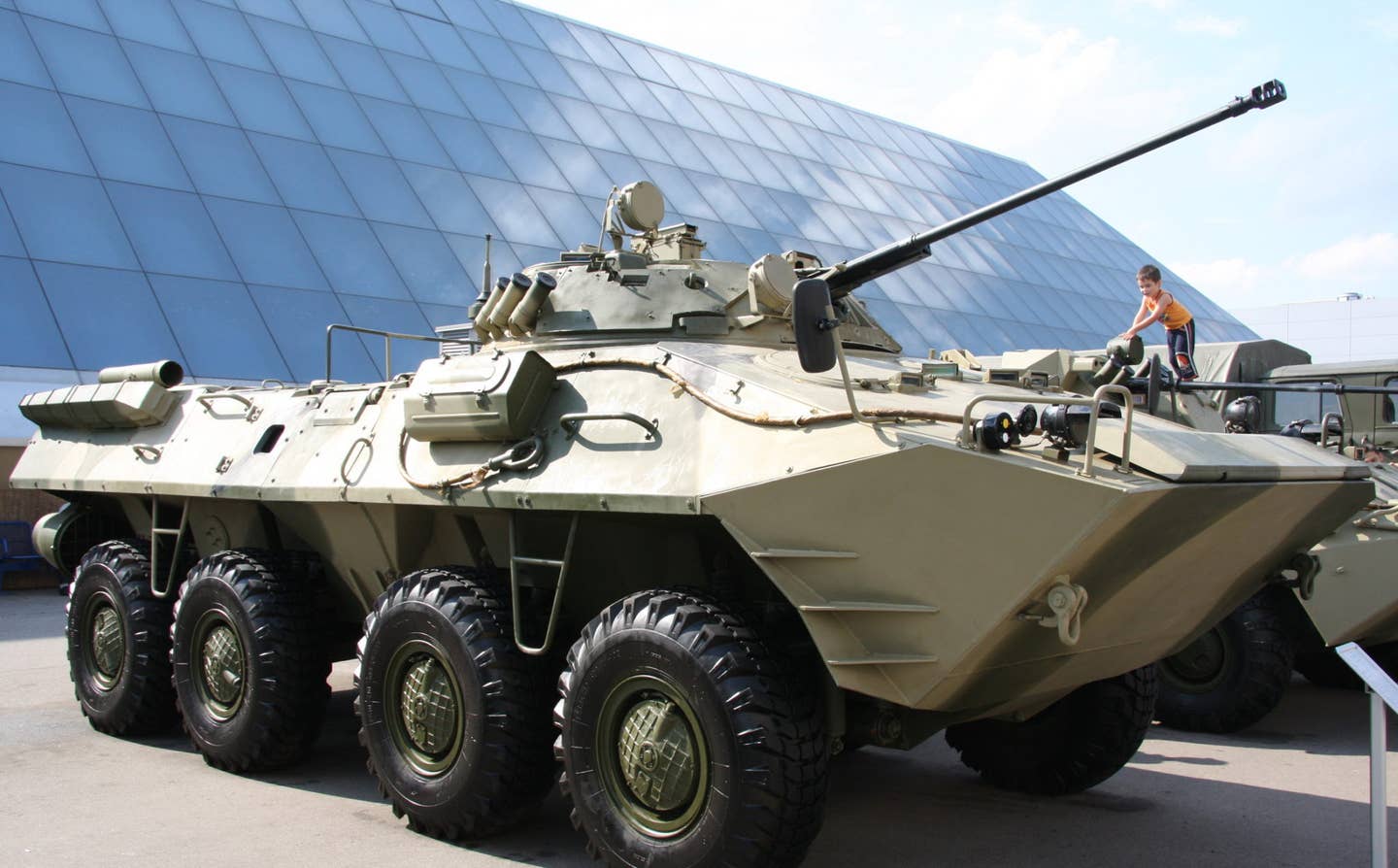 The ultimate version of the BTR, the BTR-90. (Image from Wikimedia Commons)