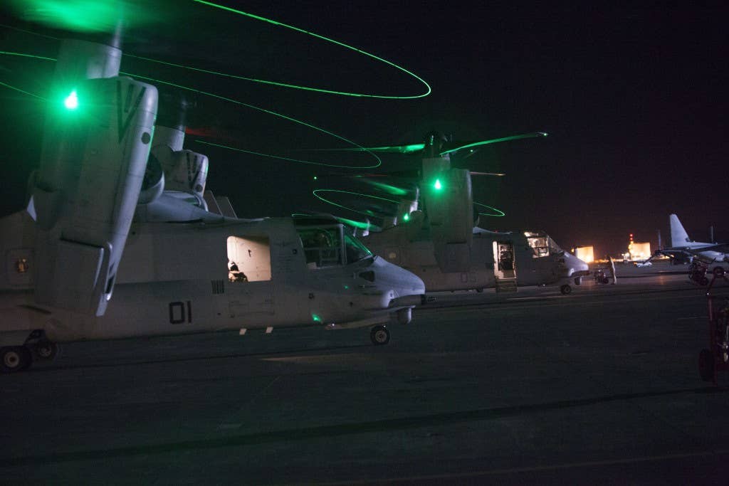 Ospreys with Special-Purpose Marine Air-Ground Task Force Crisis Response prepare to take off in support of a military assisted departure from the U.S. Embassy in Tripoli, Libya, July 26, 2014. Photo: US Marine Corps 1st Lt. Maida Kalic