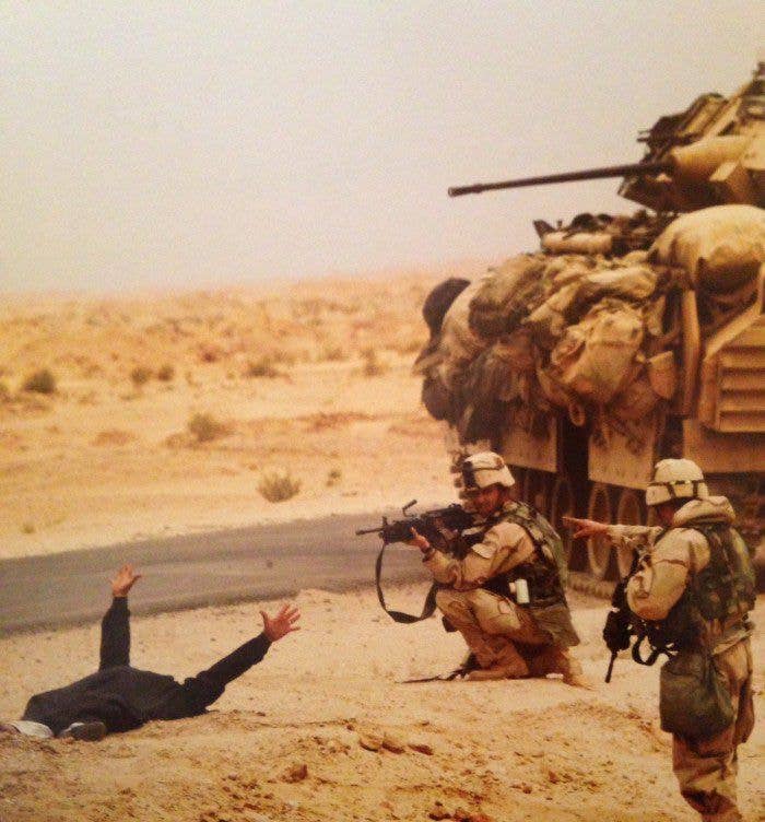 2004 - Soldiers taking Iraqi prisoner pulitzer prize