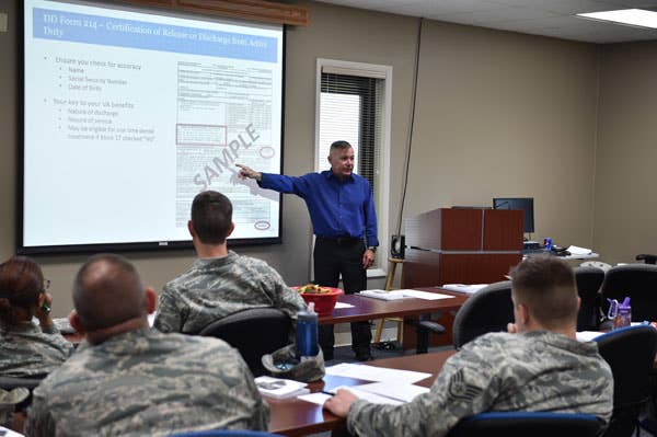 A Veterans Affairs benefit advisor briefs 910th Airlift Wing reservists on their VA benefits following a long-term deployment. (U.S. Air Force photo by Staff Sgt. Rachel Kocin)