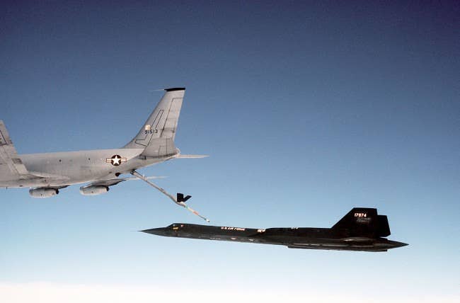 SR-71 refueling from a KC-135. (Photo: U.S. Air Force)