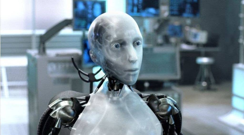 I, Robot (Photo: IMDb)