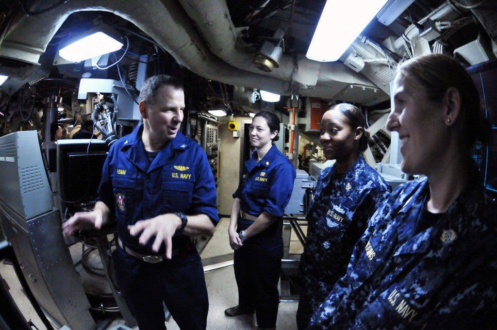 Female sailors visit USS Ohio Photo: Flickr