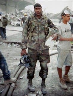 Sgt. Jason Thomas at Ground Zero (Photo: Wikimedia Commons)