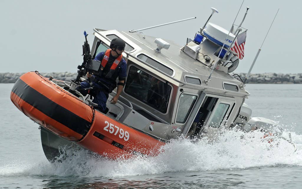 Photo: US Coast Guard Petty Officer 1st Class Adam Eggers