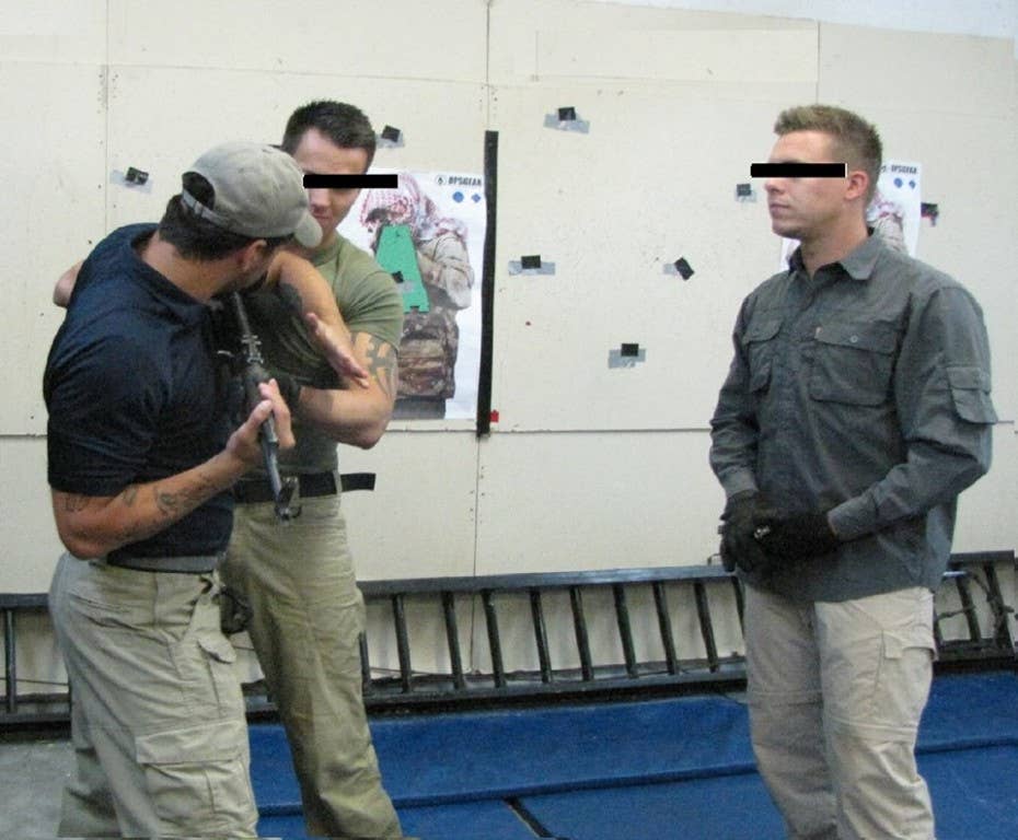 Roman Garcia instructing rifle disarmament during a C.R.I. Professional Bodyguard/PSD Operator Course June 2-20. Image: C.R.I.