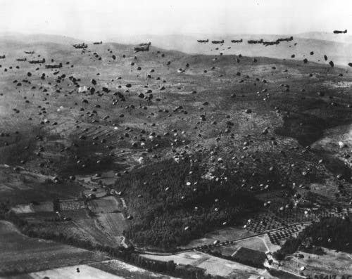 Paratroopers dropping into Operation Dragoon (U.S. Army photo)