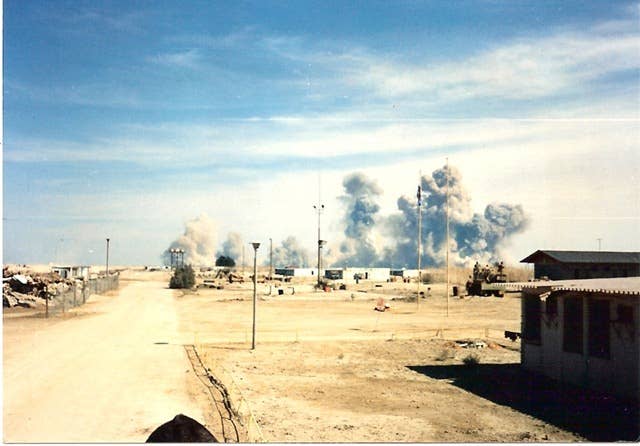 Demolition of Iraqi munitions at Khamisiyah munitions depot, March 1991. (photo by Jack Morgan)