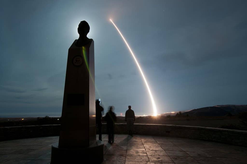 A Minuteman III missile streaks across the sky in a 2013 test from Vandenberg Air Force Base, California. Photo: US Air Force Airman 1st Class Yvonne Morales