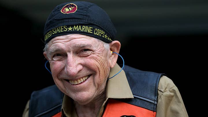 This 89-year-old World War II vet is riding cross-country on a Harley in remembrance of fallen GIs