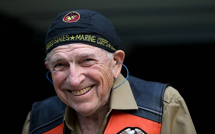 This 89-year-old World War II vet is riding cross-country on a Harley in remembrance of fallen GIs