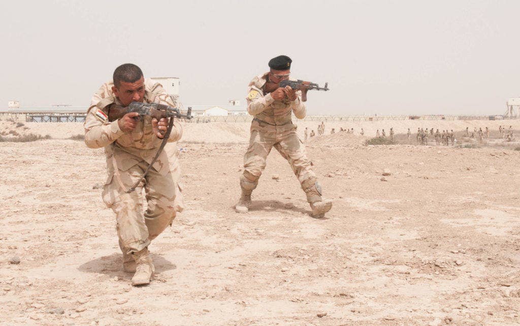 Iraqi soldiers train to fight ISIS in April 2010. (Photo: US Army Sgt. Deja Borden)