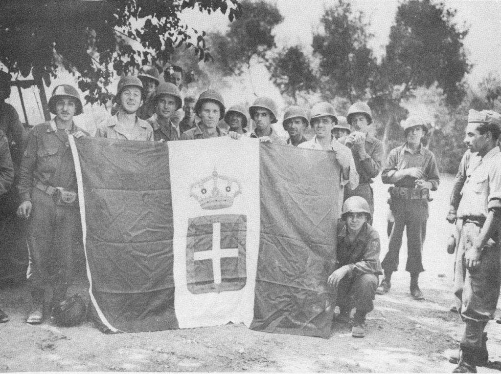 wwii soldiers with italian flag