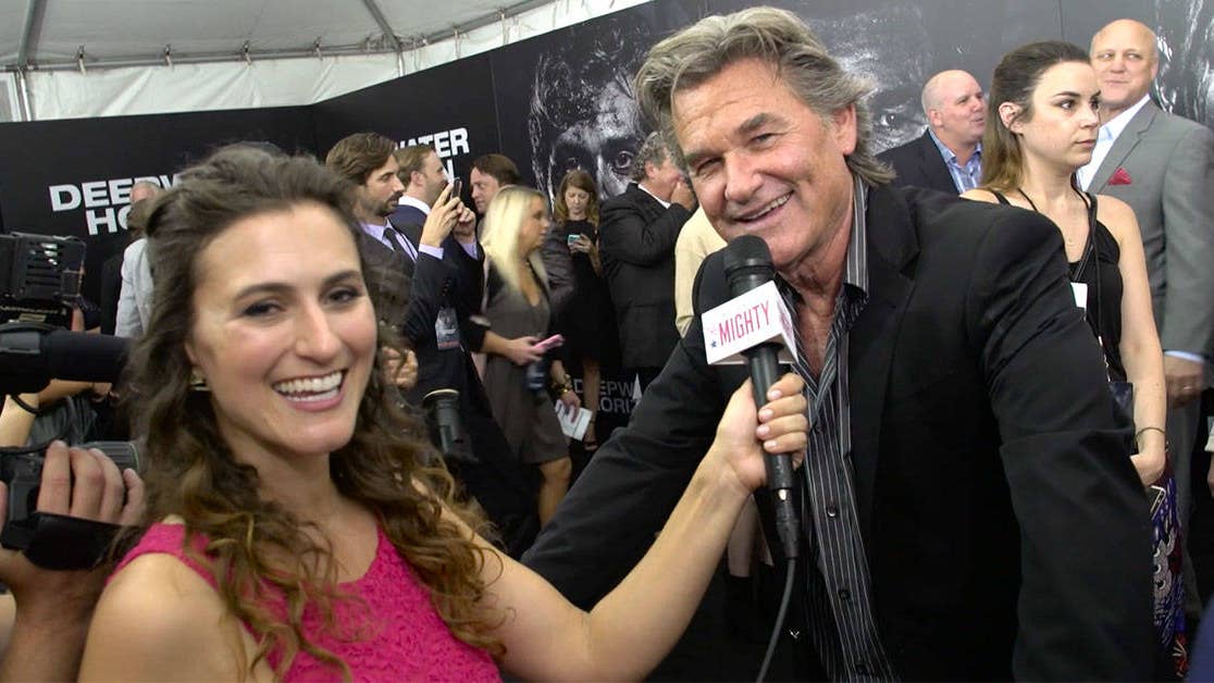 Kurt Russell and Mark Wahlberg talk to us on the &#8216;Deepwater Horizon&#8217; red carpet