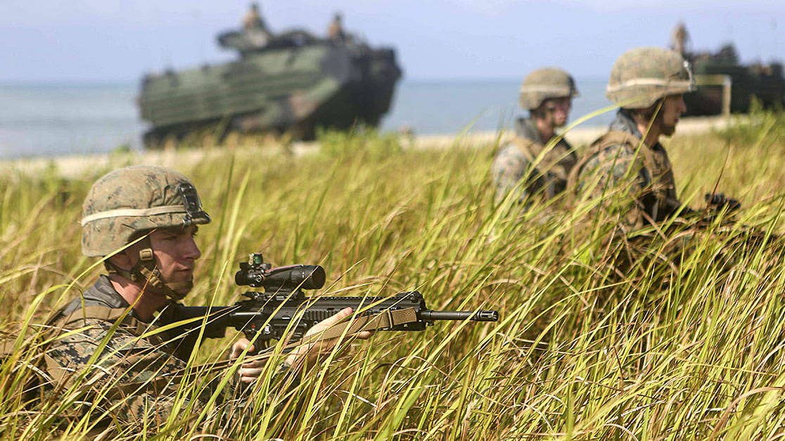Here&#8217;s who would win if US Marines went up against Russian naval infantry