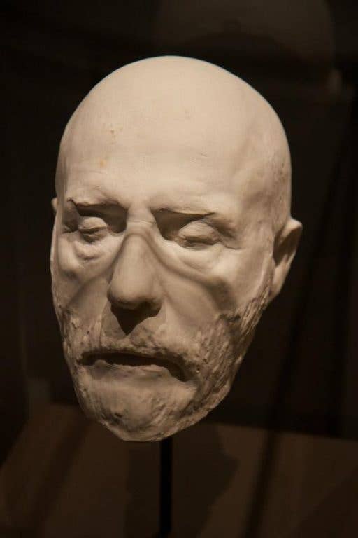 Robert E. Lee's death mask (Museum of the Confederacy)