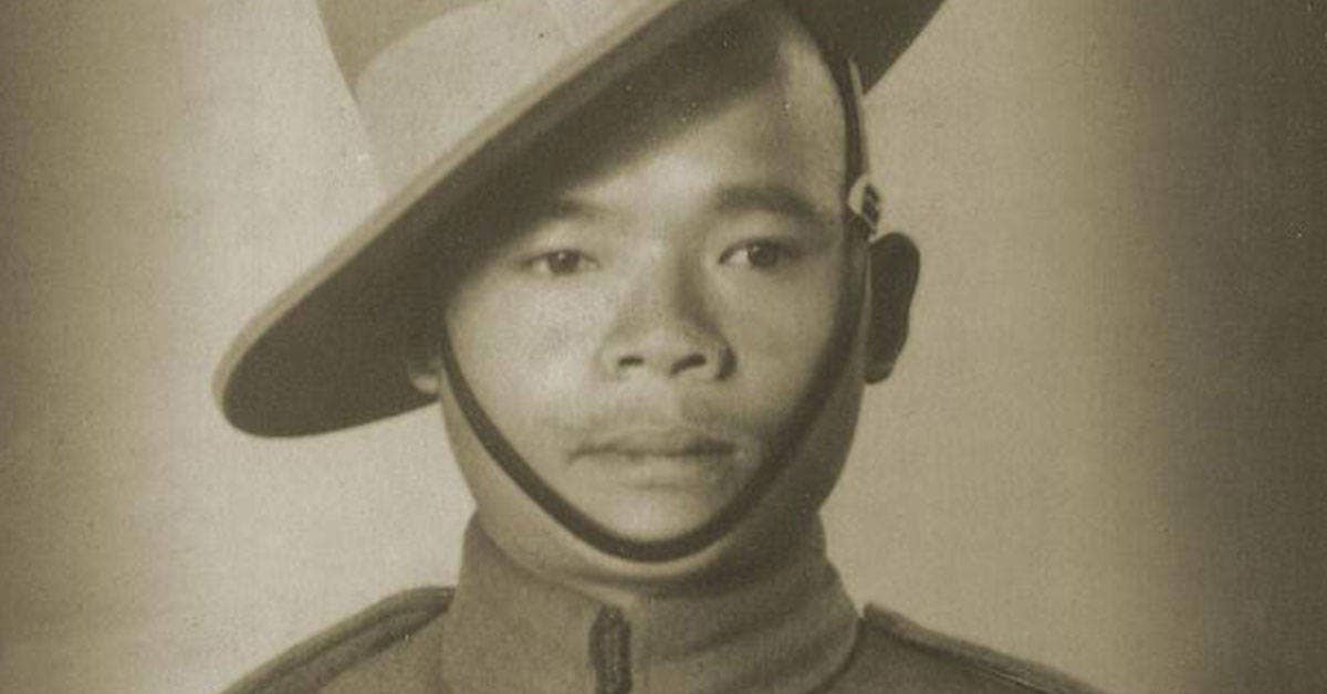 This one-armed Gurkha fought off 200 Japanese soldiers with a bolt-action rifle