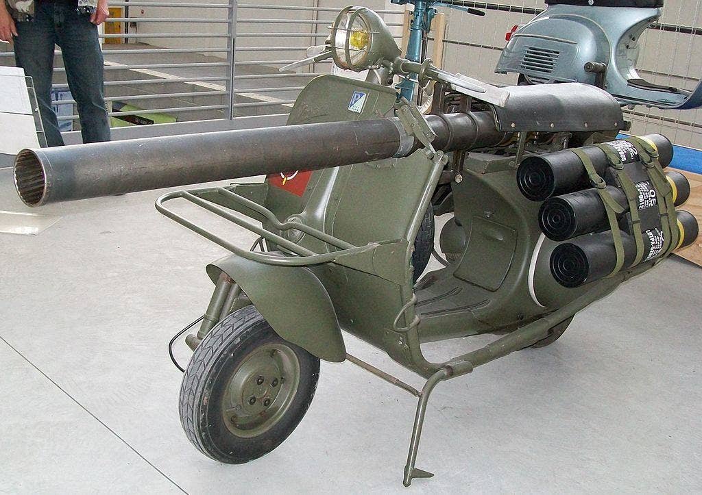 Isn't the bazooka Vespa...that is...the Vespa Militare magnificent? (Photo: C. Galliani)