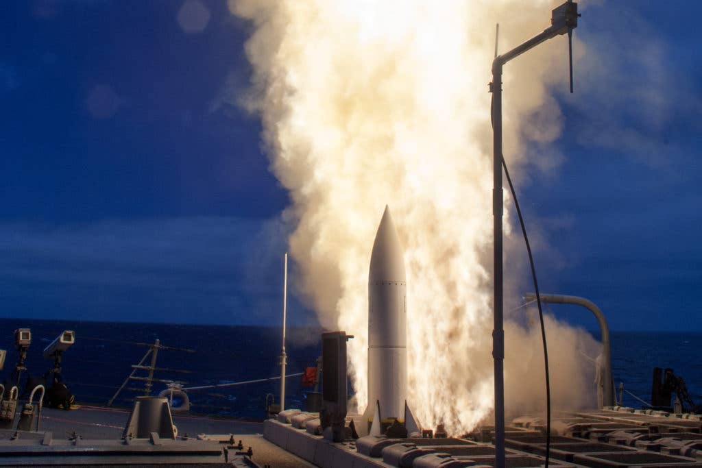 The Arleigh-Burke class guided-missile destroyer USS John Paul Jones (DDG 53) launches a Standard Missile 6 (SM-6) during a live-fire test of the ship's aegis weapons system. (Photo: U.S. Navy)