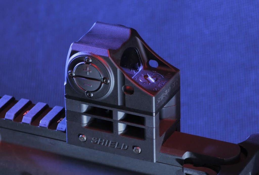 This UK company is making 2 sh*t-hot sights for shooters