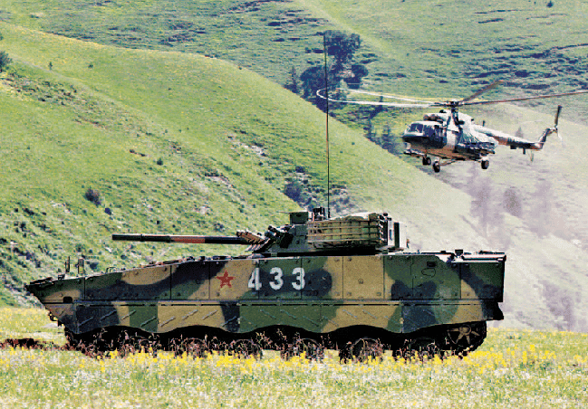 A Chinese ZBD-04 infantry fighting vehicle. (Chinese Defense Ministry photo)